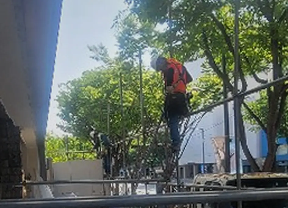 인천 중구 서울노원구 상가원상복구 당일해체완결반출 폐기물 수거 및 마감