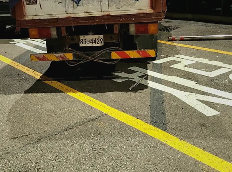 광명 서울서대문구 상가철거 작업중추가비0원 내부 가벽·천장 철거